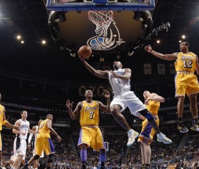 开云体育下载-新王加冕！贝林厄姆马德里焦点战独舞，墨西哥硬仗淬炼皇马欧冠基因