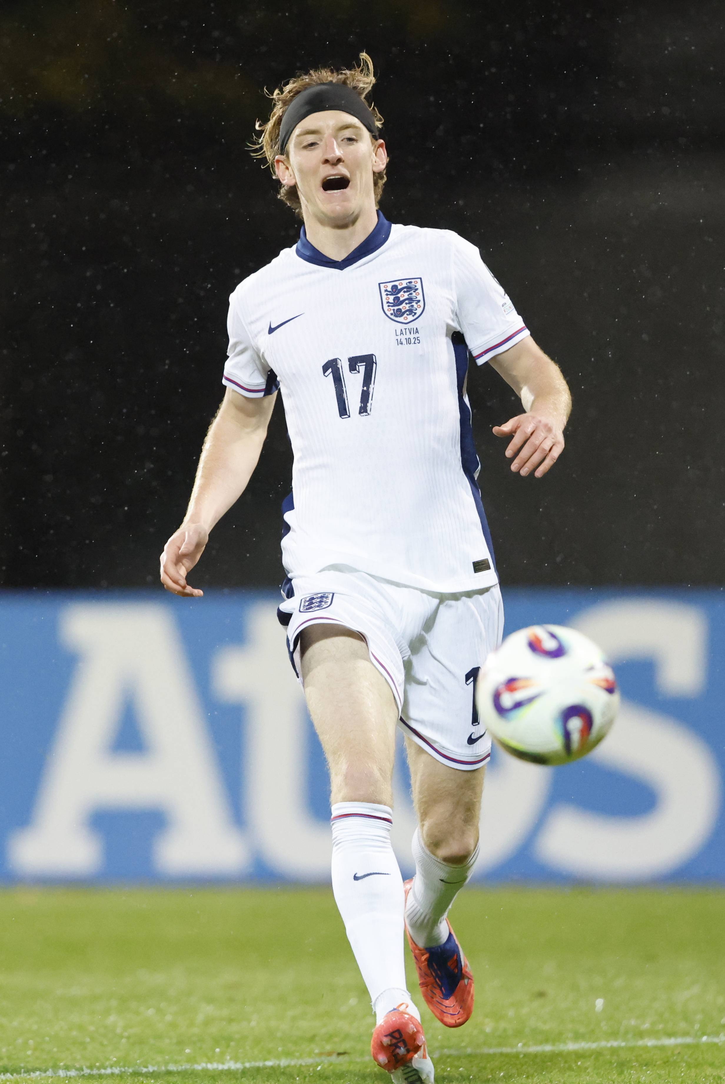 英格兰在欧预赛中轻取拉脱维亚
