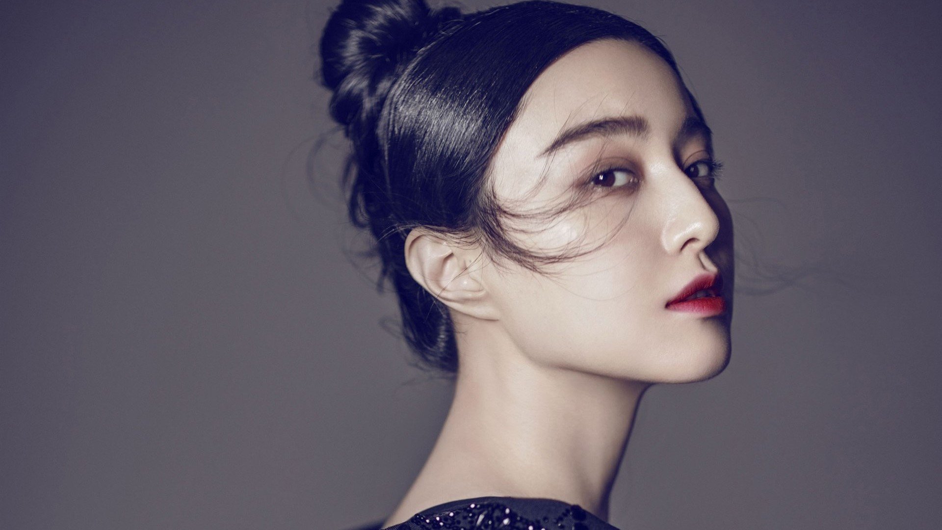 世界排名争夺战焦点战，比利时连续得分压制切尔西