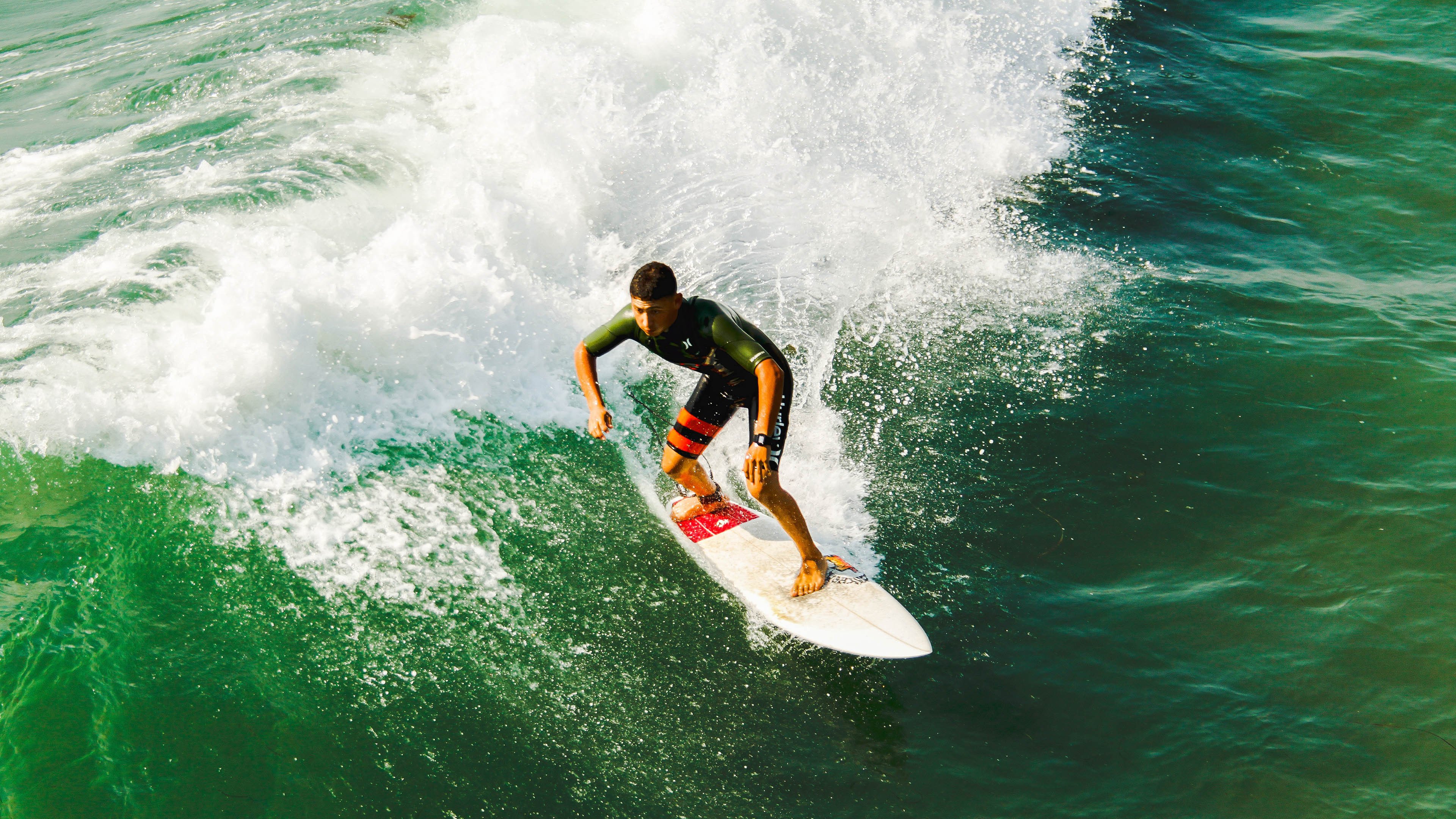 利拉德爆发难阻马刺生死战逆袭，圣城坚韧续写季后赛曙光