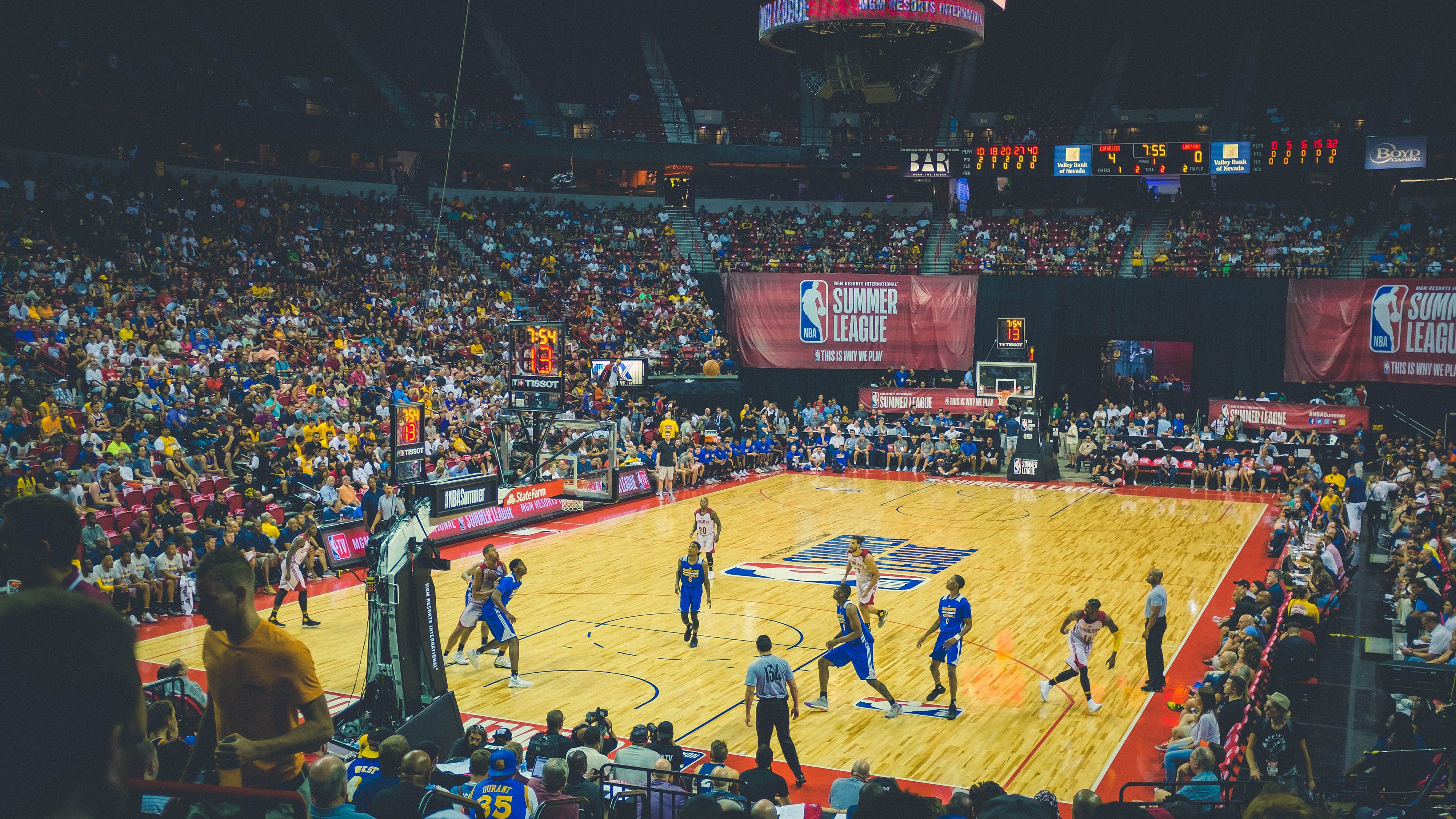 约基奇统治之夜映衬尼克斯铁血，广厦神话终结于双线启示